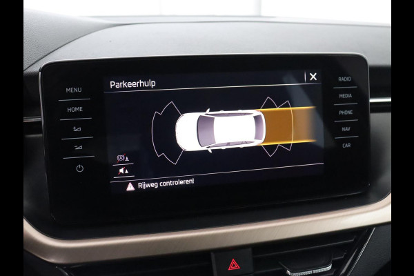 Škoda SCALA 1.0 TSI Business Edition | Automaat | Stoelverwarming | Adaptive cruise | Trekhaak | Carplay | Keyless | Climate control | Navigatie | Parkeerhulp | Virtual Cockpit