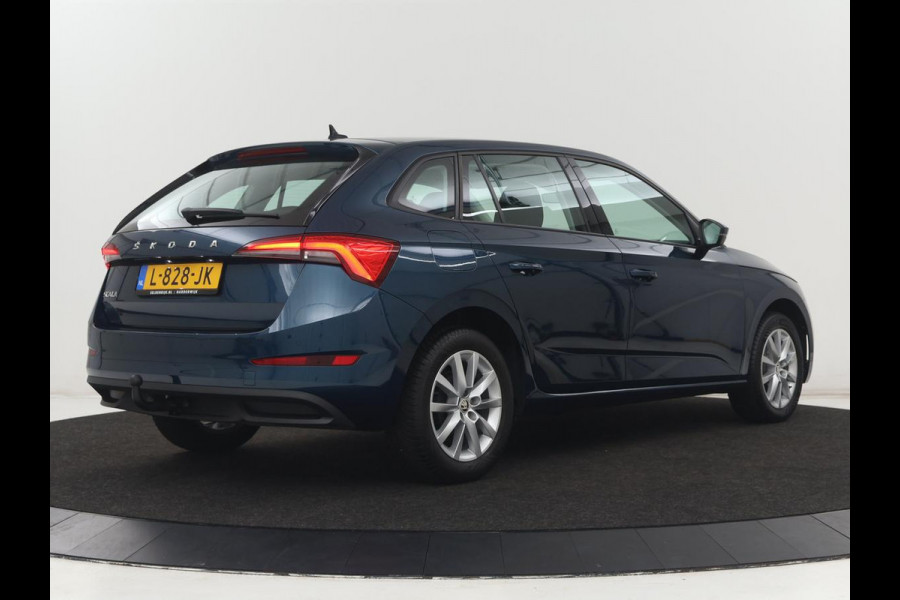 Škoda SCALA 1.0 TSI Business Edition | Automaat | Stoelverwarming | Adaptive cruise | Trekhaak | Carplay | Keyless | Climate control | Navigatie | Parkeerhulp | Virtual Cockpit