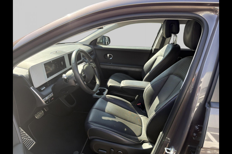 Hyundai IONIQ 5 Connect+ 73kWh Incl. Warmtepomp | Elektrisch verstelbare voorstoelen | Lederen bekleding
