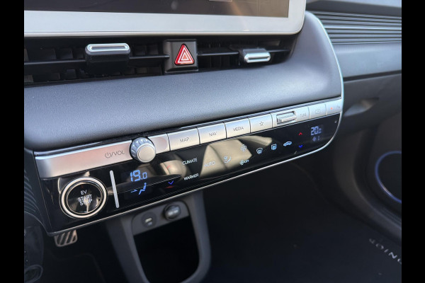 Hyundai IONIQ 5 Connect+ 73kWh Incl. Warmtepomp | Elektrisch verstelbare voorstoelen | Lederen bekleding