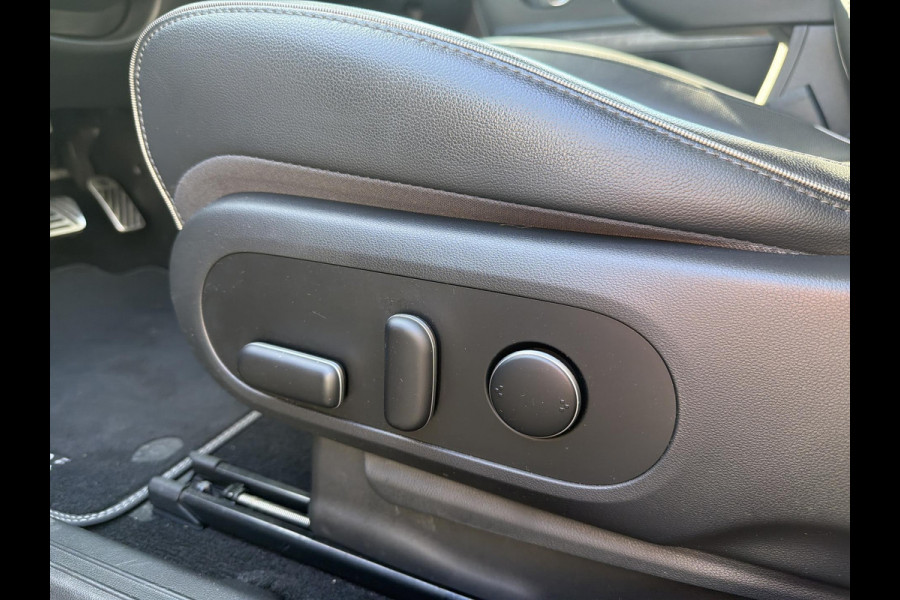 Hyundai IONIQ 5 Connect+ 73kWh Incl. Warmtepomp | Elektrisch verstelbare voorstoelen | Lederen bekleding