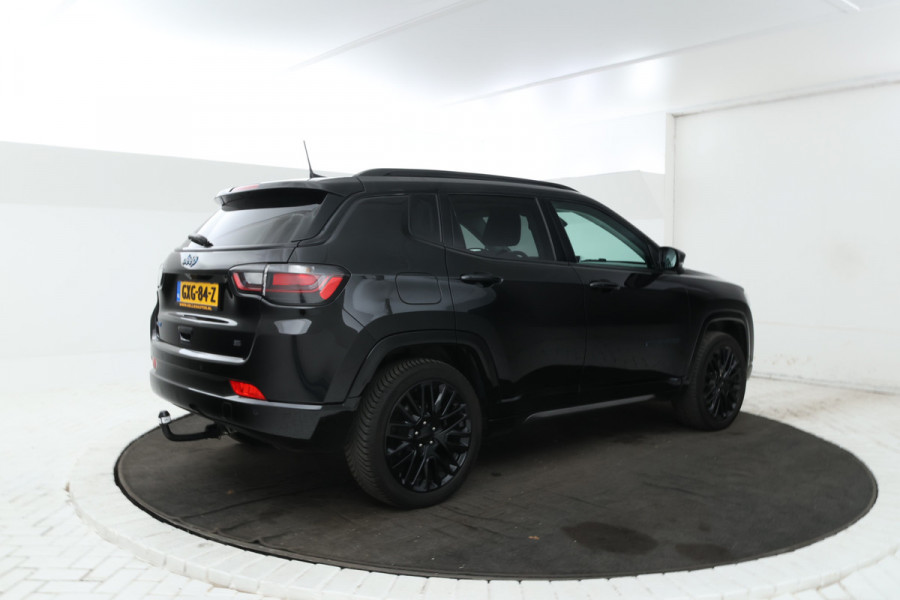 Jeep Compass 4xe 240 Plug-in Hybrid Electric 80th Anniversary Trekhaak, Automaat, Full Black!