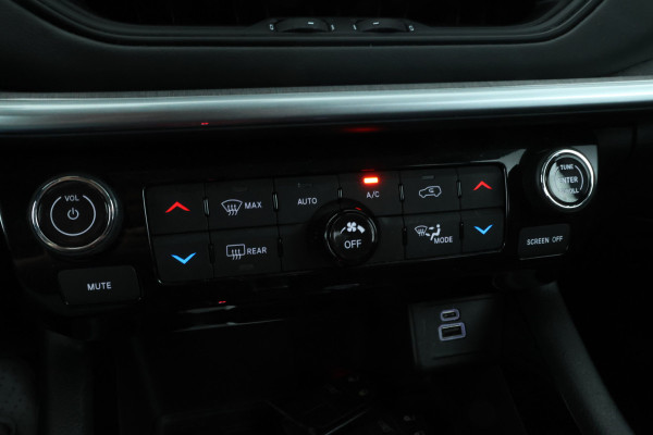 Jeep Compass 4xe 240 Plug-in Hybrid Electric 80th Anniversary Trekhaak, Automaat, Full Black!