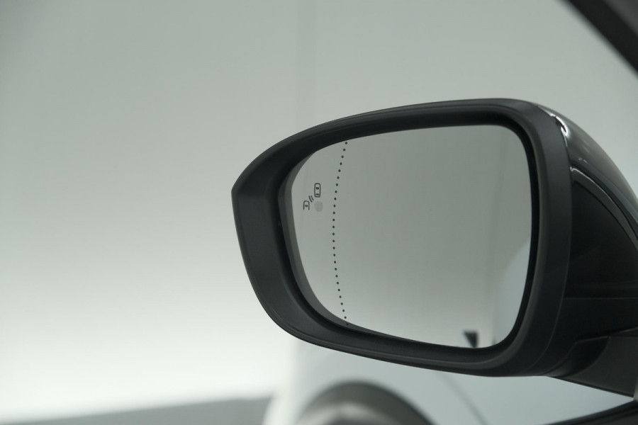 Renault Mégane E-Tech EV40 Boost Charge Techno | Camera | Dodehoekdetectie | Adaptieve Cruise Control | SOH = 92.8%