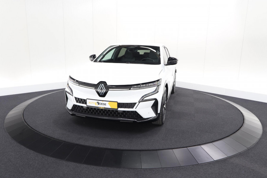 Renault Mégane E-Tech EV40 Boost Charge Techno | Camera | Dodehoekdetectie | Adaptieve Cruise Control | SOH = 92.8%