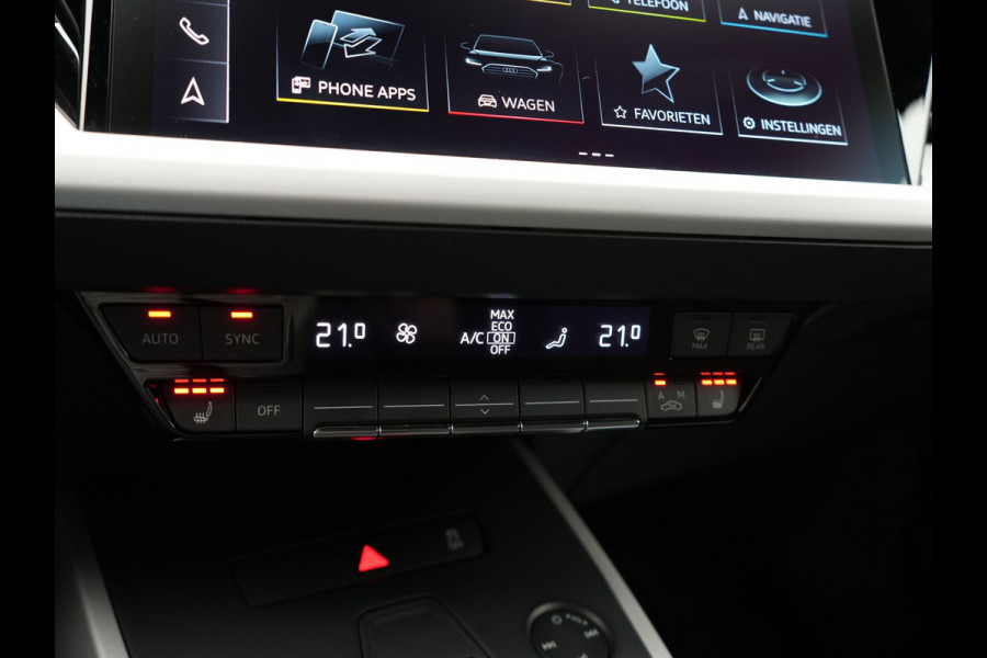 Audi Q4 e-tron 50 quattro Advanced edition 77 kWh 300pk Dealer O.H. | Apple Carplay | Voorstoelen Verwarmd | Navigatie Plus | 19"L.M | LED | Cruise Control | DAB | Virtual |