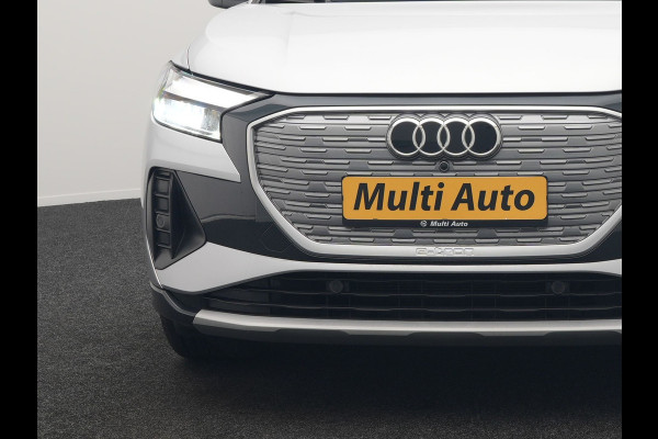 Audi Q4 e-tron 50 quattro Advanced edition 77 kWh 300pk Dealer O.H. | Apple Carplay | Voorstoelen Verwarmd | Navigatie Plus | 19"L.M | LED | Cruise Control | DAB | Virtual |