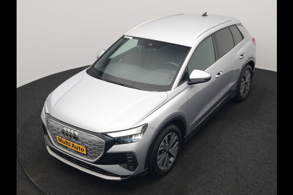 Audi Q4 e-tron 50 quattro Advanced edition 77 kWh 300pk Dealer O.H. | Apple Carplay | Voorstoelen Verwarmd | Navigatie Plus | 19"L.M | LED | Cruise Control | DAB | Virtual |