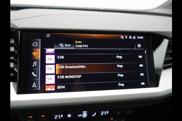 Audi Q4 e-tron 50 quattro Advanced edition 77 kWh 300pk Dealer O.H. | Apple Carplay | Voorstoelen Verwarmd | Navigatie Plus | 19"L.M | LED | Cruise Control | DAB | Virtual |