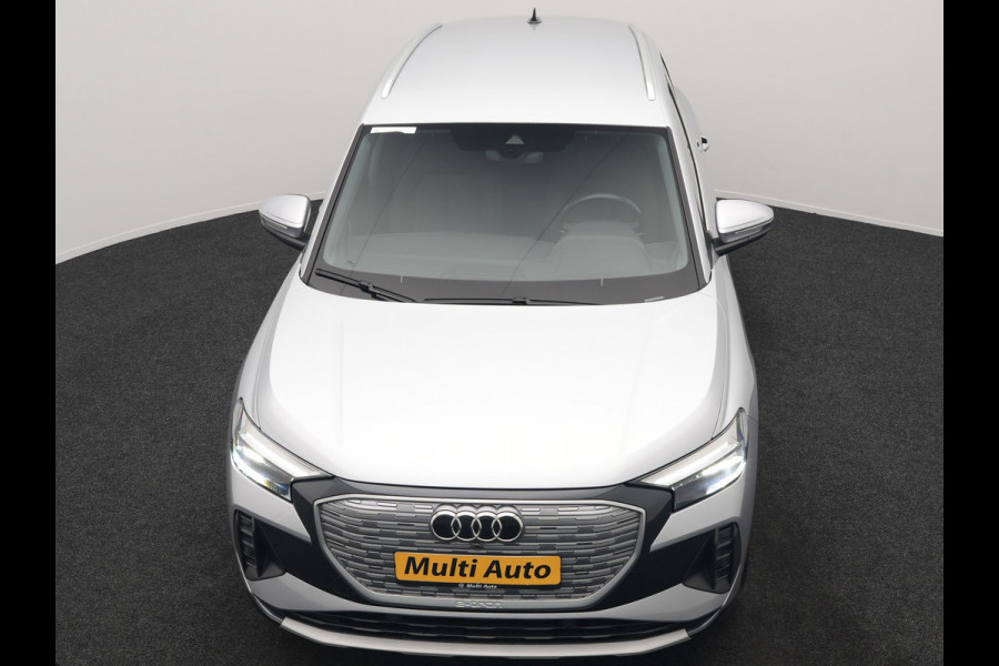 Audi Q4 e-tron 50 quattro Advanced edition 77 kWh 300pk Dealer O.H. | Apple Carplay | Voorstoelen Verwarmd | Navigatie Plus | 19"L.M | LED | Cruise Control | DAB | Virtual |
