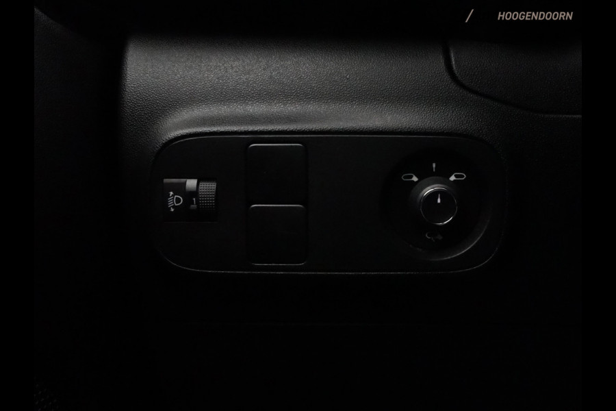 Citroën C3 1.2 PureTech Business Luxe (APPLE CARPLAY,PARKEERSENSOREN,CRUISE CONTROL,NAVIGATIE,CLIMATE,COMFORTSTOELEN,TOPCONDITIE)
