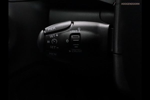 Citroën C3 1.2 PureTech Business Luxe (APPLE CARPLAY,PARKEERSENSOREN,CRUISE CONTROL,NAVIGATIE,CLIMATE,COMFORTSTOELEN,TOPCONDITIE)