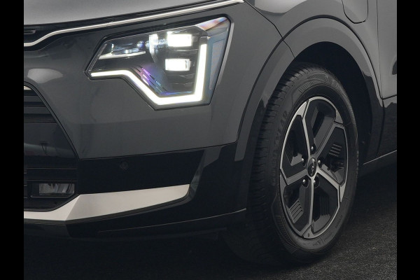 Kia Niro 1.6 GDi DynamicLine PHEV 182pk Dealer O.H. | Adaptive Cruise | Camera | Sportstoelen & Stuur Verwarmd | Sfeerverlichting | Apple Carplay | Keyless | Blis | Navigatie | DAB | LED Koplampen | Virtual | Plug In Hybrid |