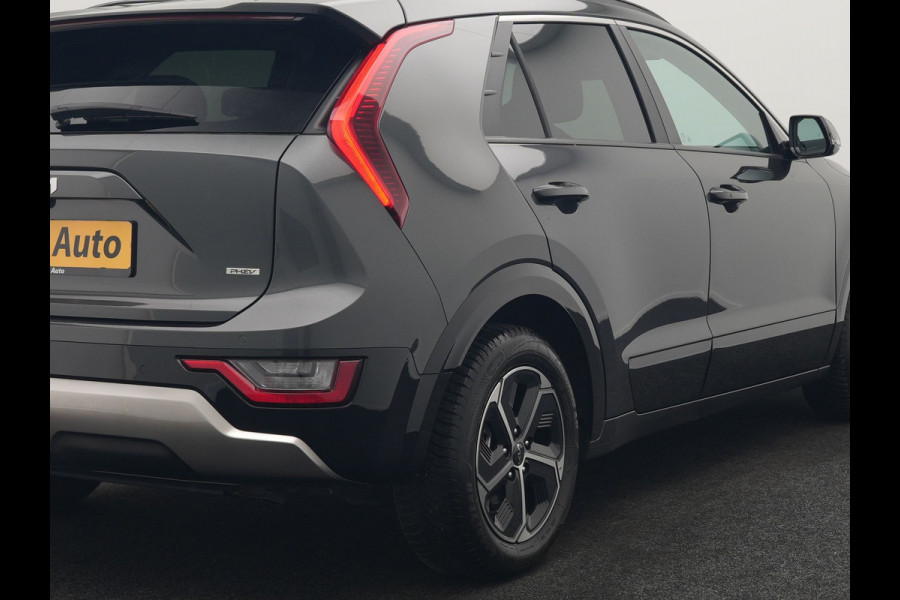 Kia Niro 1.6 GDi DynamicLine PHEV 182pk Dealer O.H. | Adaptive Cruise | Camera | Sportstoelen & Stuur Verwarmd | Sfeerverlichting | Apple Carplay | Keyless | Blis | Navigatie | DAB | LED Koplampen | Virtual | Plug In Hybrid |