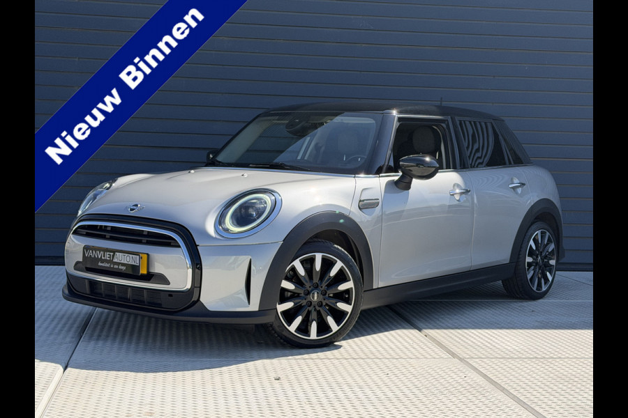 MINI Mini 1.5 Cooper 136 PK Camden Plus Edition Automaat / Camera / Navigatie