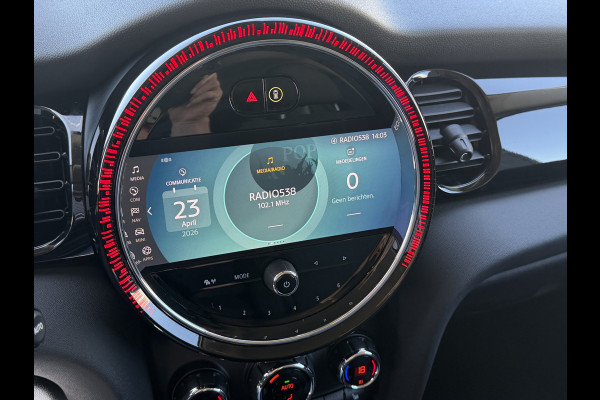 MINI Mini 1.5 Cooper 136 PK Camden Plus Edition Automaat / Camera / Navigatie