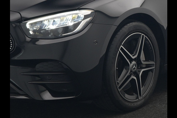 Mercedes-Benz E-Klasse Estate 300 e AMG Line PHEV 320pk Dealer O.H. | Panodak | Camera | Alcantara Sportstoelen Verwarmd | Sfeerverlichting | Blis | Apple Carplay | Night Pakket | Virtual | Navigatie | DAB | Plug In Hybrid |