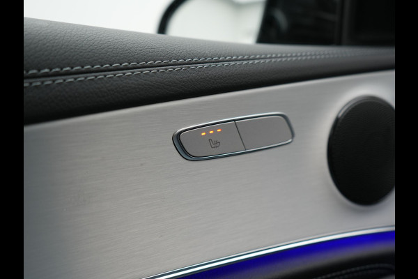 Mercedes-Benz E-Klasse Estate 300 e AMG Line PHEV 320pk Dealer O.H. | Panodak | Camera | Alcantara Sportstoelen Verwarmd | Sfeerverlichting | Blis | Apple Carplay | Night Pakket | Virtual | Navigatie | DAB | Plug In Hybrid |
