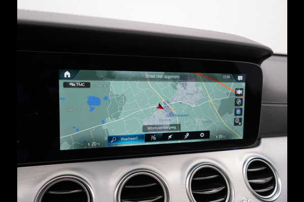 Mercedes-Benz E-Klasse Estate 300 e AMG Line PHEV 320pk Dealer O.H. | Panodak | Camera | Alcantara Sportstoelen Verwarmd | Sfeerverlichting | Blis | Apple Carplay | Night Pakket | Virtual | Navigatie | DAB | Plug In Hybrid |