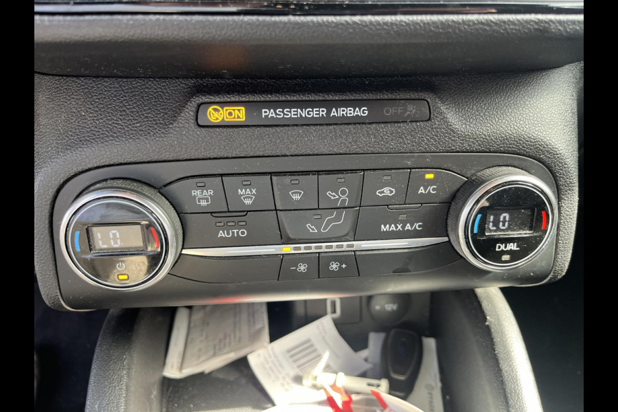 Ford FOCUS Wagon 1.0 EcoBoost ST Line Sports Business | Navigatie | Parkeersensoren | Climate Control |