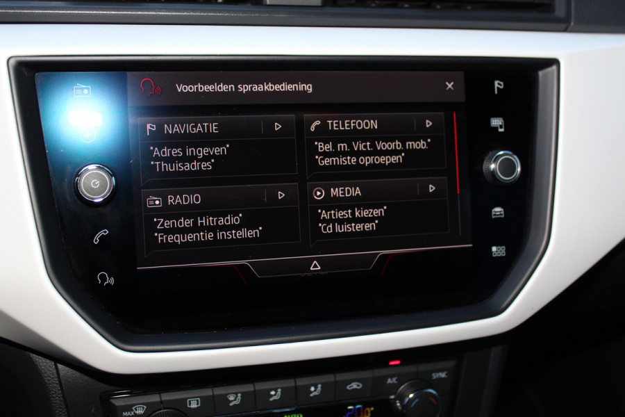 Seat Arona 1.0-115pk TSI Xcellence Business Intense AUTOMAAT ! Gun uzelf het plezier en comfort van een automaat ! Autm. airco dual, cruise cntrl, LM wielen, keyless entry-keyless go, camera, parkeersensoren v en a, dodehoek ass., LED verl., navigatie, telefoonvoorb. etc