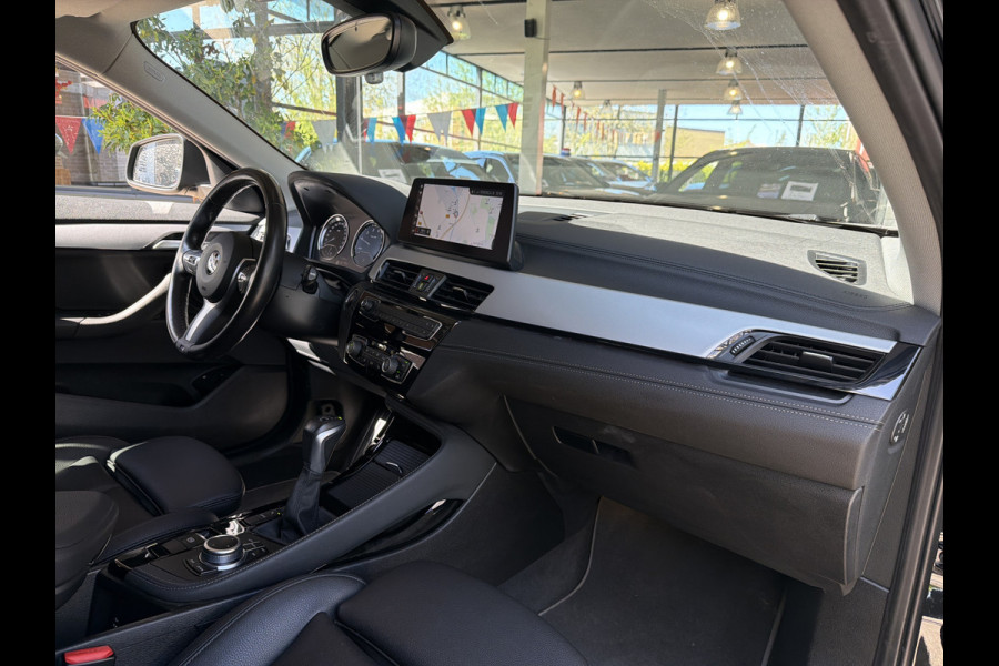 BMW X2 xDrive25e 220PK HYBRID EXECUTIVE SPORT LEDER/CAMERA/HEAD-UP
