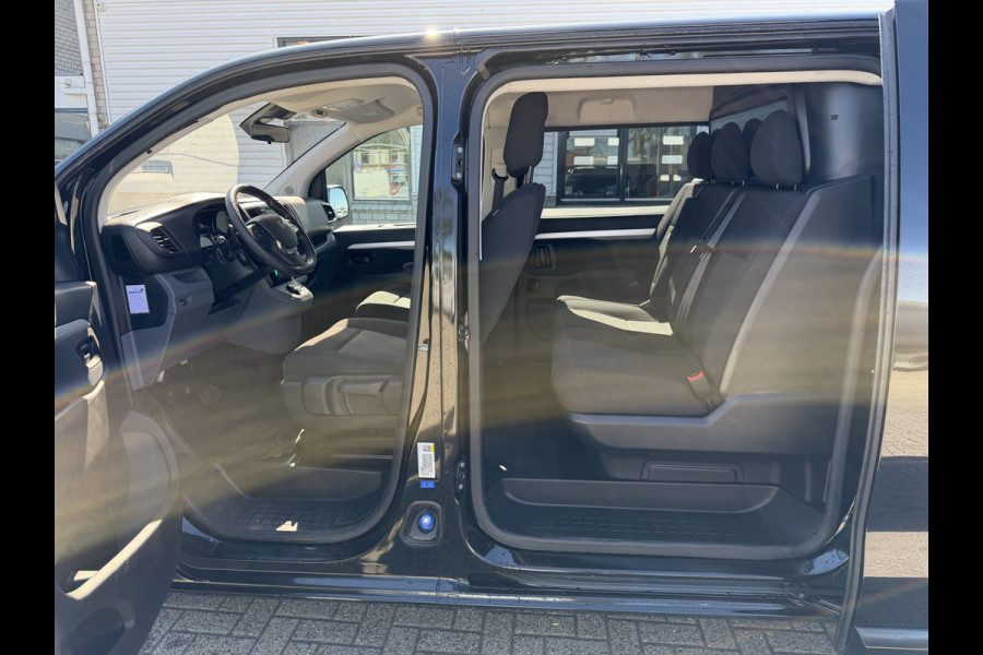 Peugeot Expert 2.0 BlueHDI 177pk automaat S&S L3H1 DC 5 persoons / vaste prijs rijklaar € 27.950 ex btw / lease vanaf € 456 / dubbele schuifdeur / euro 6 / bpm vrij / airco / cruise / navi / trekhaak !