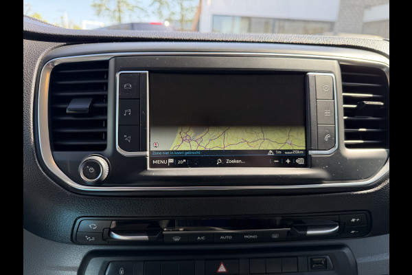 Peugeot Expert 2.0 BlueHDI 177pk automaat S&S L3H1 DC 5 persoons / vaste prijs rijklaar € 27.950 ex btw / lease vanaf € 456 / dubbele schuifdeur / euro 6 / bpm vrij / airco / cruise / navi / trekhaak !