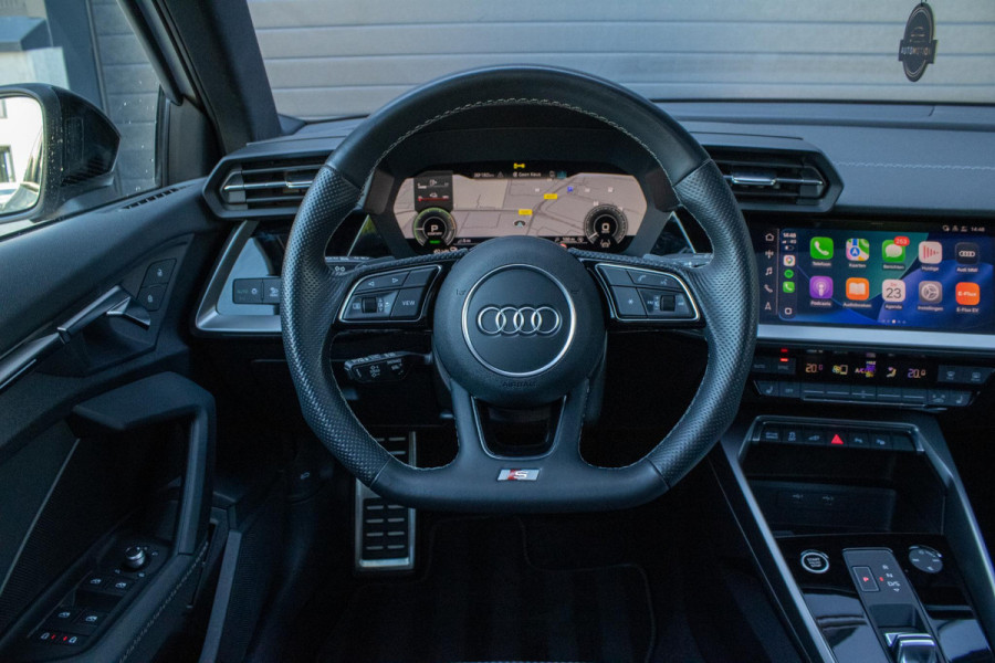 Audi A3 Sportback 40 TFSIe Sline Pano Maxton Diffuser Matrix Camera Sfeerverlichting