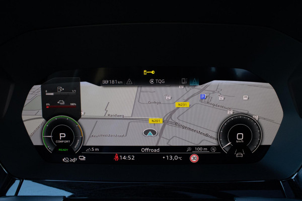 Audi A3 Sportback 40 TFSIe Sline Pano Maxton Diffuser Matrix Camera Sfeerverlichting