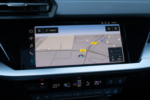 Audi A3 Sportback 40 TFSIe Sline Pano Maxton Diffuser Matrix Camera Sfeerverlichting