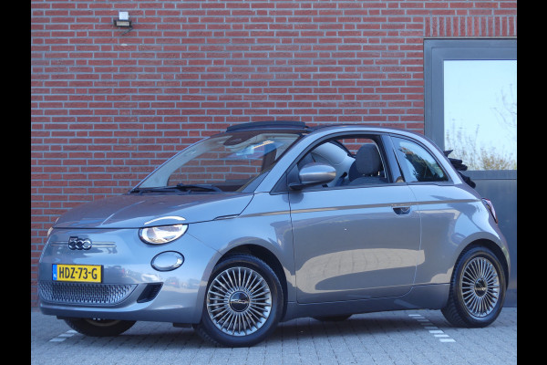 Fiat 500C RED 42 kWh Cabriolet Navigatie/Camera
