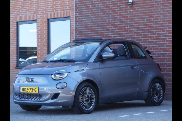 Fiat 500C RED 42 kWh Cabriolet Navigatie/Camera
