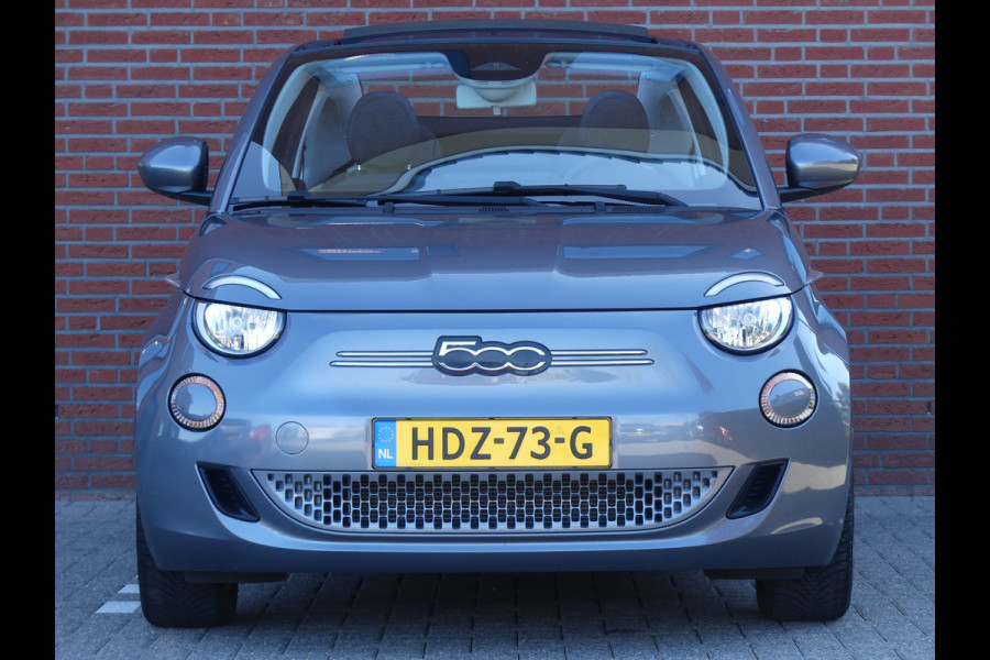 Fiat 500C RED 42 kWh Cabriolet Navigatie/Camera