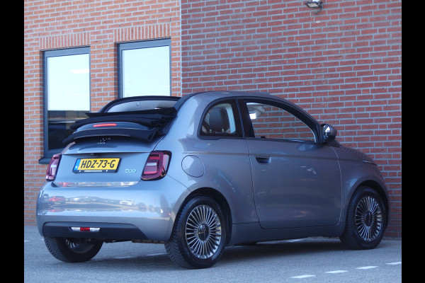 Fiat 500C RED 42 kWh Cabriolet Navigatie/Camera