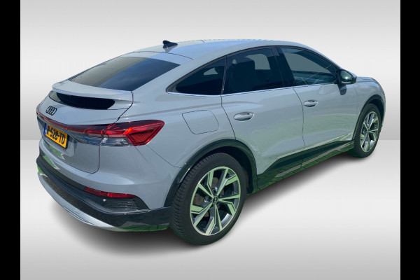 Audi Q4 Sportback e-tron 40 Advanced edition 77 kWh / Trekhaak / Camera / Head-up / CarPlay / 18'' / Keyless / Dodehoek / Stoelverwarming / DAB / ACC