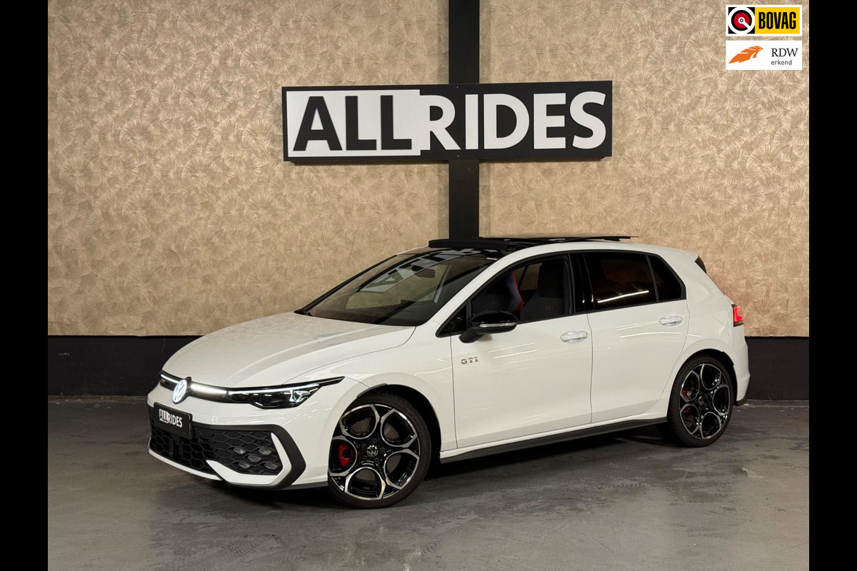 Volkswagen Golf 2.0 TSI GTI 8.5 Facelift | HUD | Harman/Kardon | Camera | Pano
