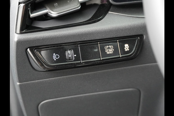 Kia Niro 1.6 GDi Hybrid DynamicLine - Climate Control - Adaptieve Cruise Control - Lichtmetalen Velgen - Navigatie - Fabrieksgarantie Tot 2032