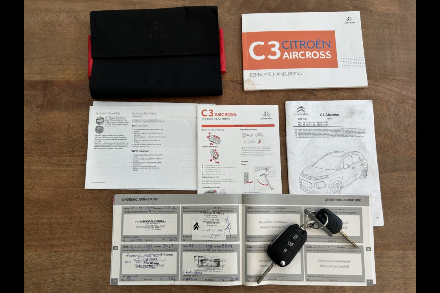 Citroën C3 Aircross 1.2 110pk Origins Navi, Carplay, LMV, Trekhaak