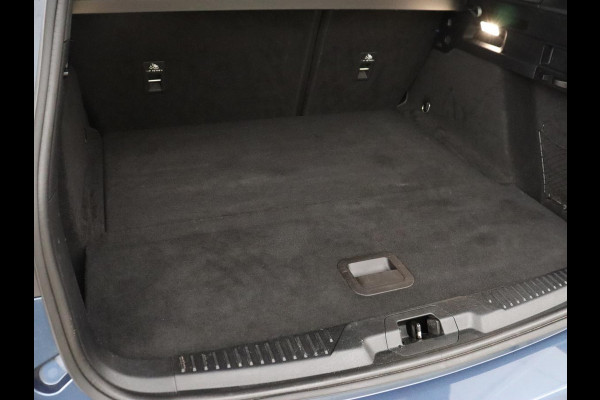 Ford Focus 1.0 EcoBoost Hybrid ST Line X | Stoel & stuurverwarming | Adaptive cruise | Camera | Navigatie | Carplay | B&O Sound | Full LED | Digital Cockpit | Climate control