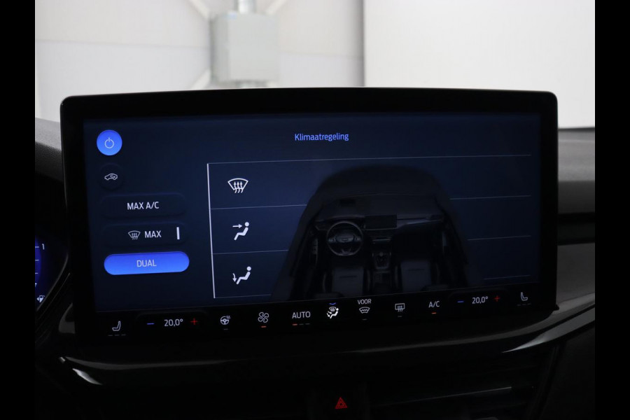 Ford Focus 1.0 EcoBoost Hybrid ST Line X | Stoel & stuurverwarming | Adaptive cruise | Camera | Navigatie | Carplay | B&O Sound | Full LED | Digital Cockpit | Climate control