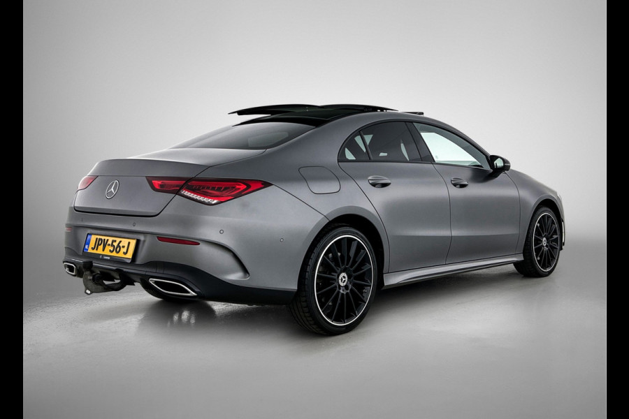 Mercedes-Benz CLA-Klasse 250 e AMG Plug-In Hybride AMG Line | Panorama Schuif-Kanteldak | 19 Inch AMG Velgen. Inclusief 24 maanden Mercedes-Benz Certified garantie voor Europa.