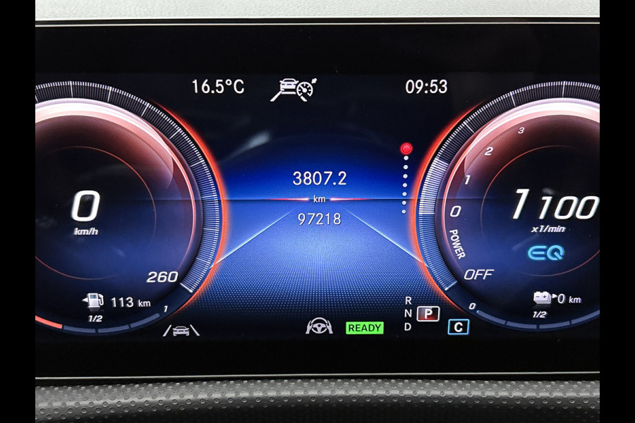Mercedes-Benz CLA-Klasse 250 e AMG Plug-In Hybride AMG Line | Panorama Schuif-Kanteldak | 19 Inch AMG Velgen. Inclusief 24 maanden Mercedes-Benz Certified garantie voor Europa.