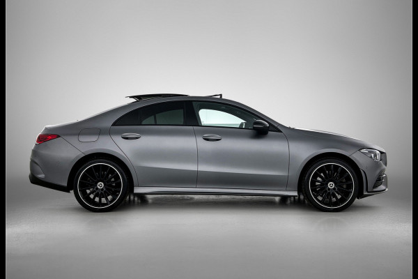Mercedes-Benz CLA-Klasse 250 e AMG Plug-In Hybride AMG Line | Panorama Schuif-Kanteldak | 19 Inch AMG Velgen. Inclusief 24 maanden Mercedes-Benz Certified garantie voor Europa.