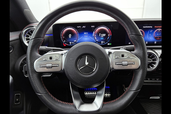 Mercedes-Benz CLA-Klasse 250 e AMG Plug-In Hybride AMG Line | Panorama Schuif-Kanteldak | 19 Inch AMG Velgen. Inclusief 24 maanden Mercedes-Benz Certified garantie voor Europa.