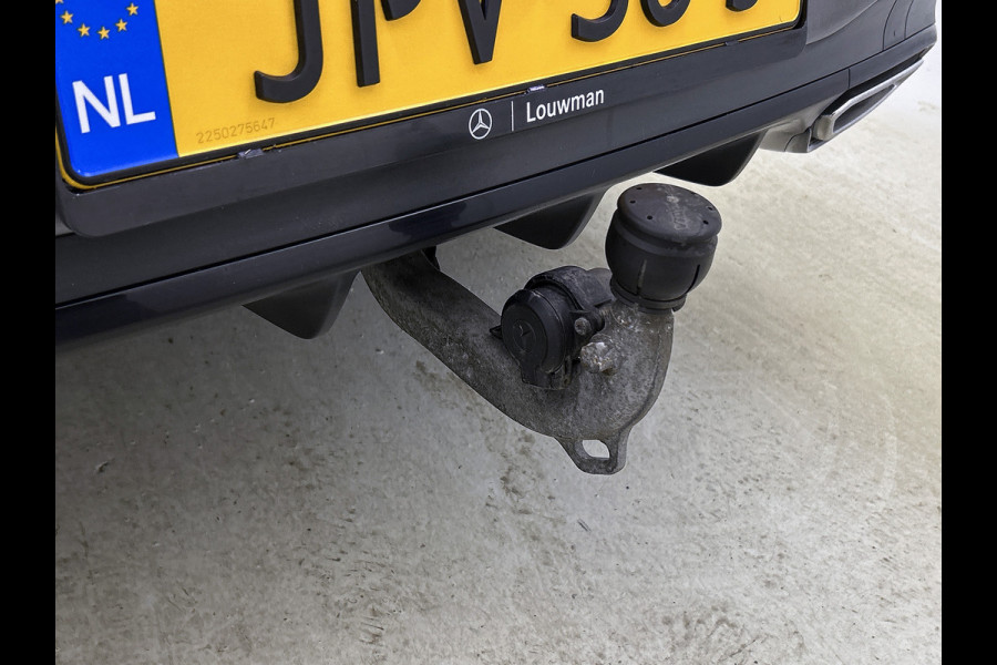 Mercedes-Benz CLA-Klasse 250 e AMG Plug-In Hybride AMG Line | Panorama Schuif-Kanteldak | 19 Inch AMG Velgen. Inclusief 24 maanden Mercedes-Benz Certified garantie voor Europa.