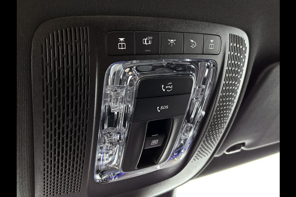 Mercedes-Benz CLA-Klasse 250 e AMG Plug-In Hybride AMG Line | Panorama Schuif-Kanteldak | 19 Inch AMG Velgen. Inclusief 24 maanden Mercedes-Benz Certified garantie voor Europa.