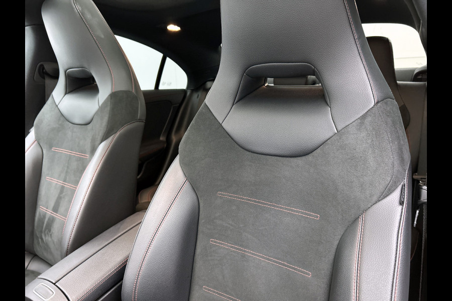 Mercedes-Benz CLA-Klasse 250 e AMG Plug-In Hybride AMG Line | Panorama Schuif-Kanteldak | 19 Inch AMG Velgen. Inclusief 24 maanden Mercedes-Benz Certified garantie voor Europa.