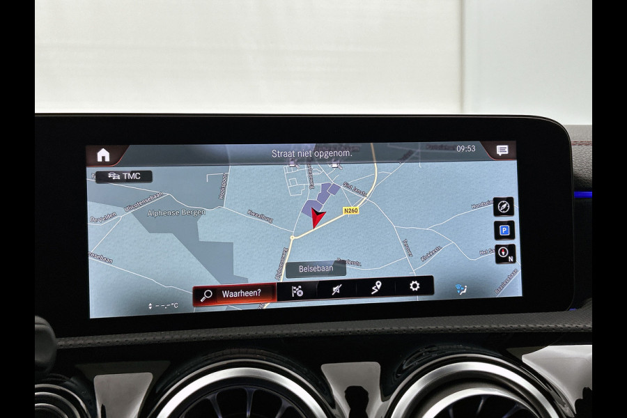 Mercedes-Benz CLA-Klasse 250 e AMG Plug-In Hybride AMG Line | Panorama Schuif-Kanteldak | 19 Inch AMG Velgen. Inclusief 24 maanden Mercedes-Benz Certified garantie voor Europa.