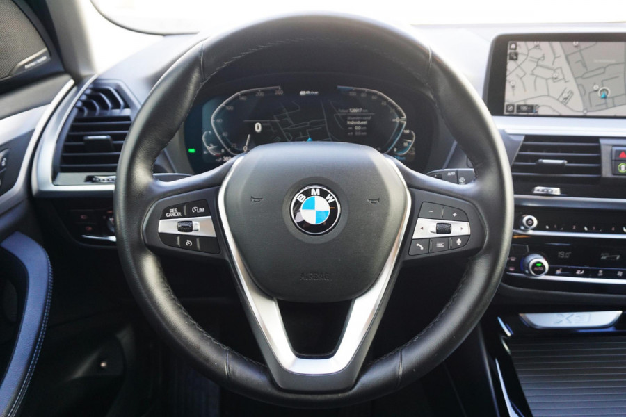 BMW X3 xDrive30e eDrive/Leer/Sporstoelen/Dealeronderhoud/ SOH 92%/Harman-Kardon.
